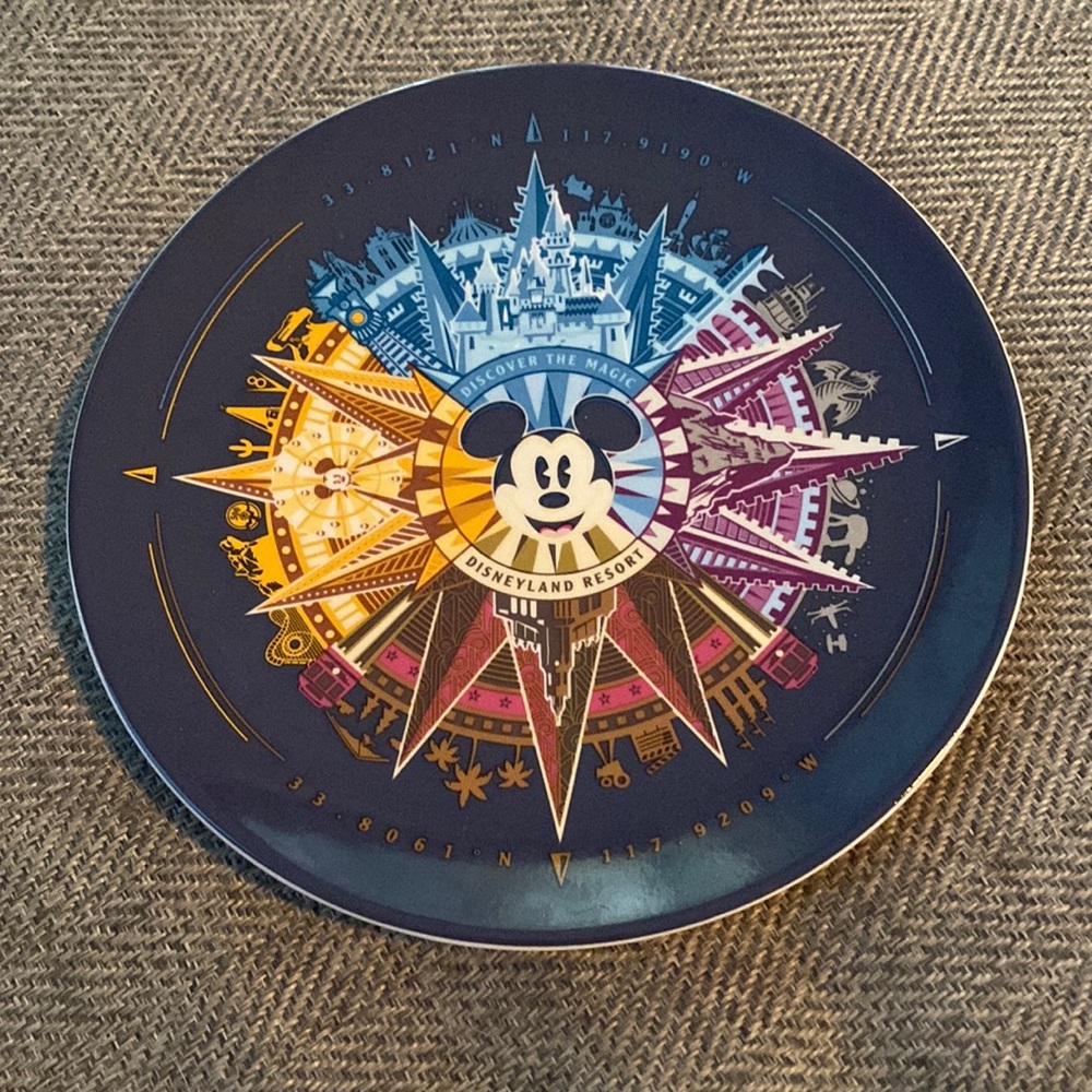 New Disneyland Resort plate
